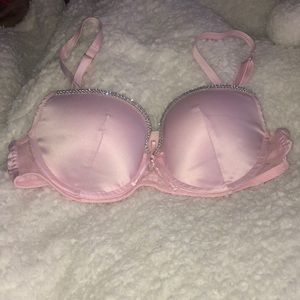 Victoria secrets bra